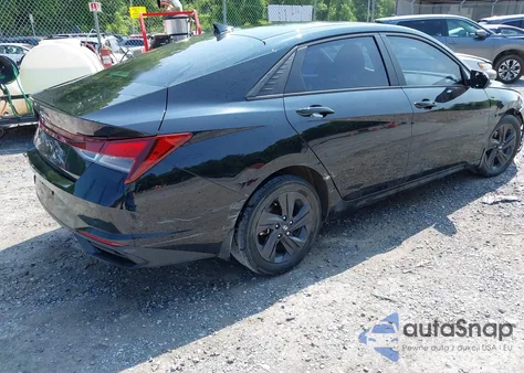 2022 Hyundai Elantra Sel from USA, damaged, VIN KMHLM4AG9NU241684